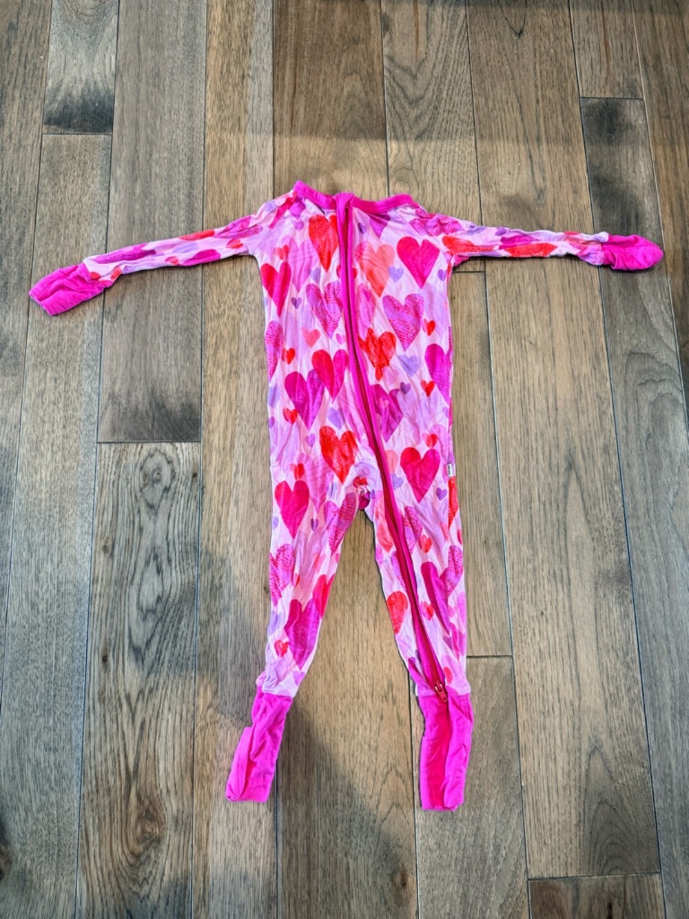 Little Sleepies Pink Watercolor Hearts Zippy
